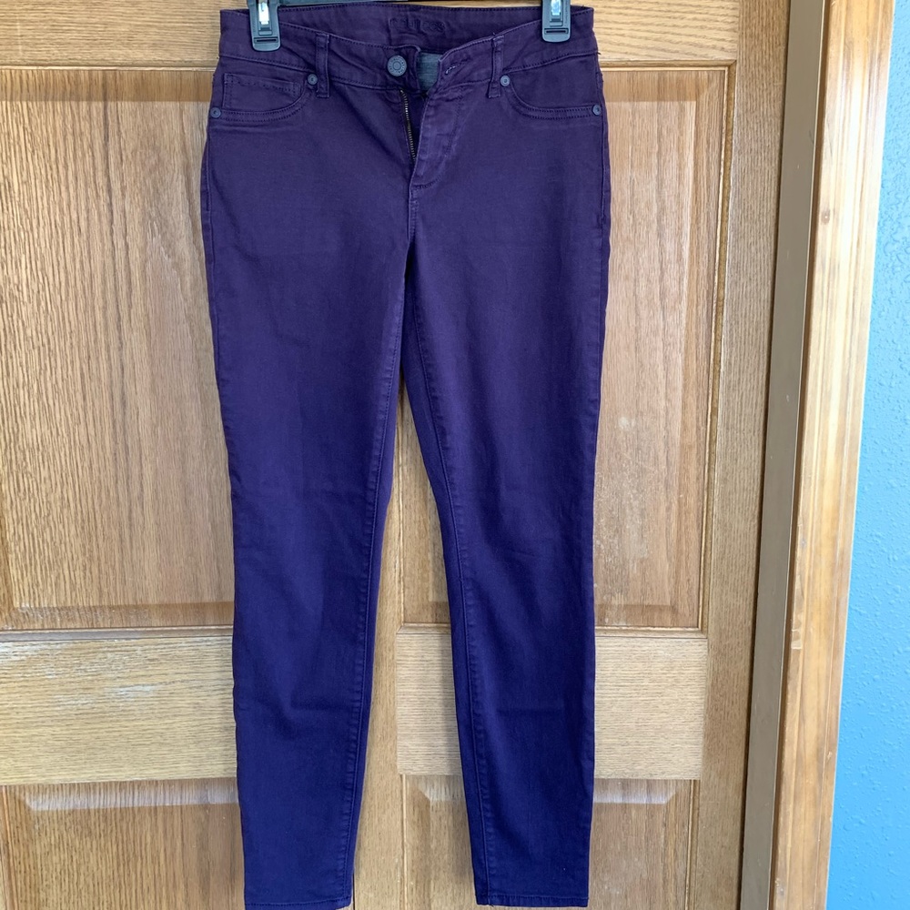 Maurices size small dark purple skinny jeans